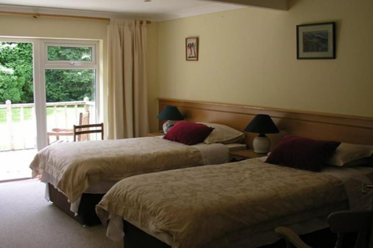 Lakeland Midsummer Lakehouse Oughterard Extérieur photo